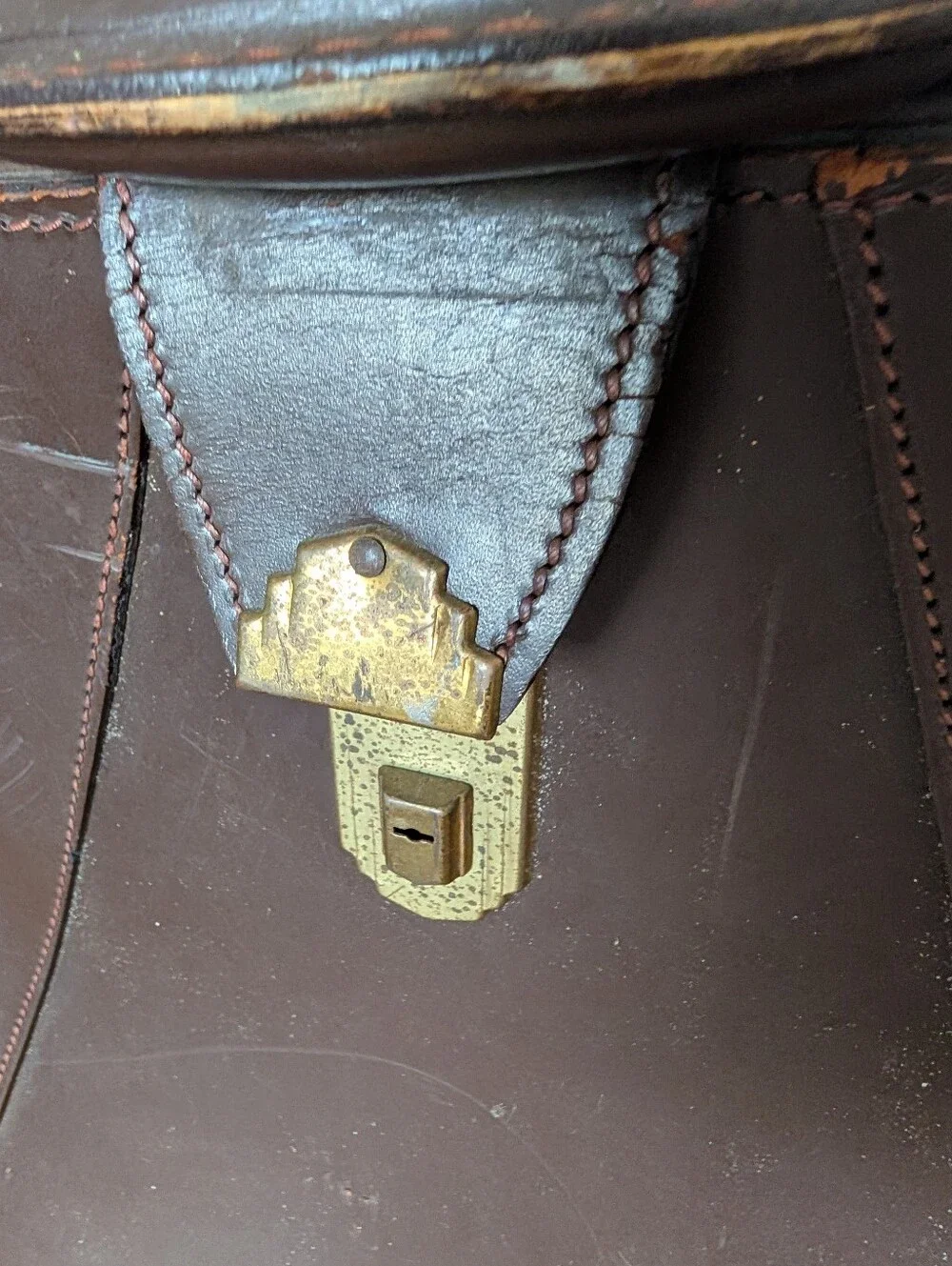 Vintage 60's 70's GOVT Classic Brown Leather Briefcase